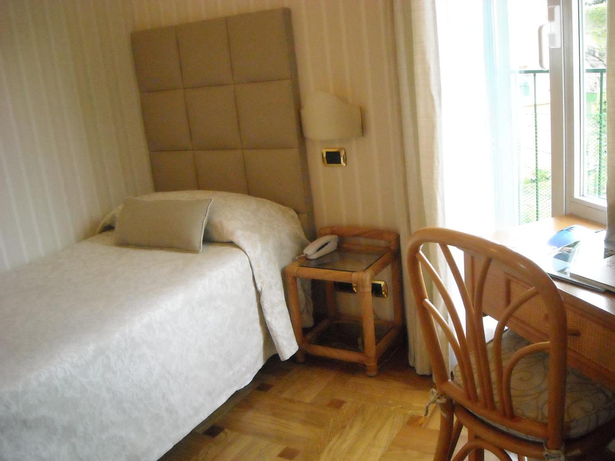 Hotel Metropole Santa Margherita Ligure Bilik gambar